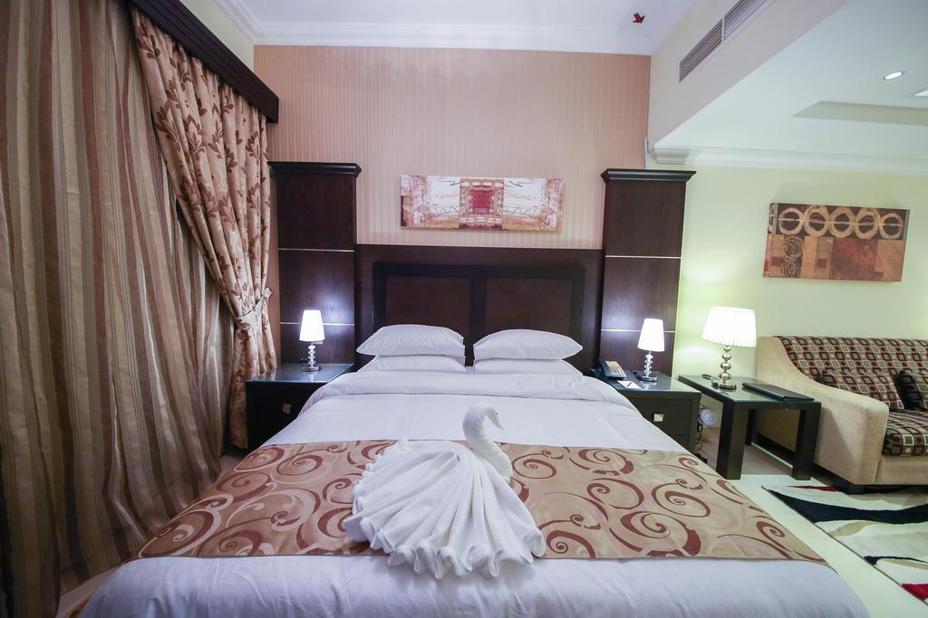 Ivory Grand Hotel Apartments Dubai Exteriör bild