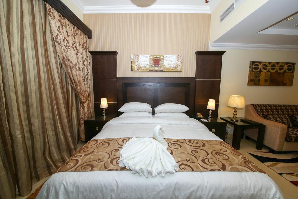 Ivory Grand Hotel Apartments Dubai Exteriör bild